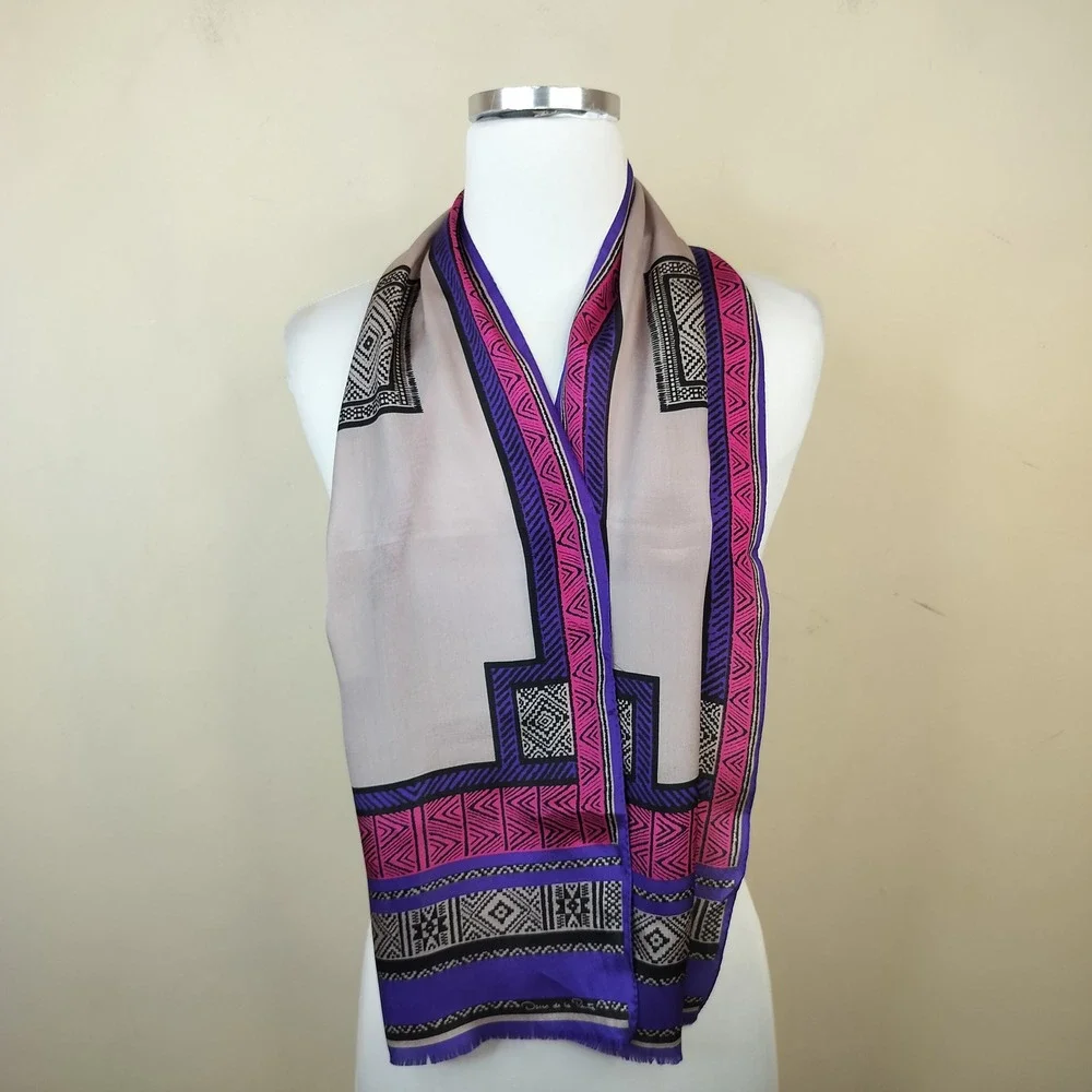 Oscar de la Renta Silk Scarf 51x10 Geometric Tribal Bohemian Purple Pink Grey